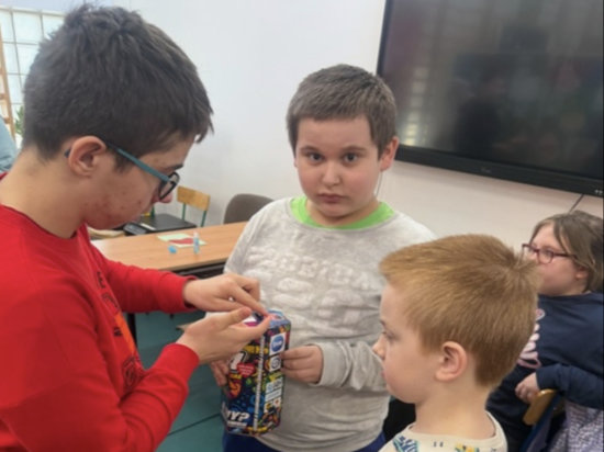 Styczniowe lutowe  ciekawostki  ze  Szkolnego Kola Wolontariatu